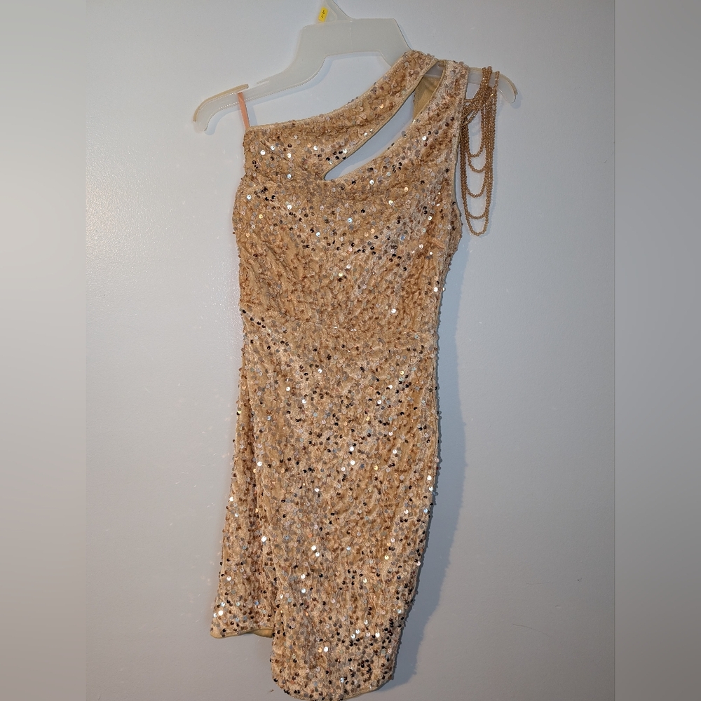 SHEIN Gold Sequin One-Shoulder Dress